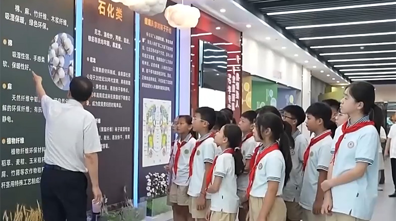 伊朗代表：霍尔木兹海峡已免费开放